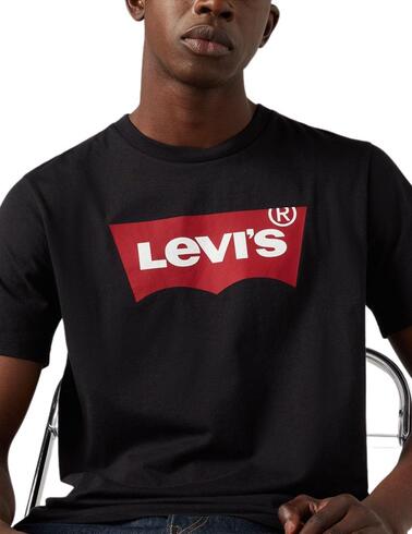 Camiseta Levi's® con logotipo en el pecho para hombre