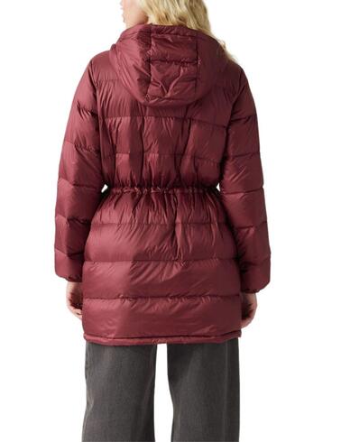 Parka Levi's® acolchada Polli Midi burdeus para mujer