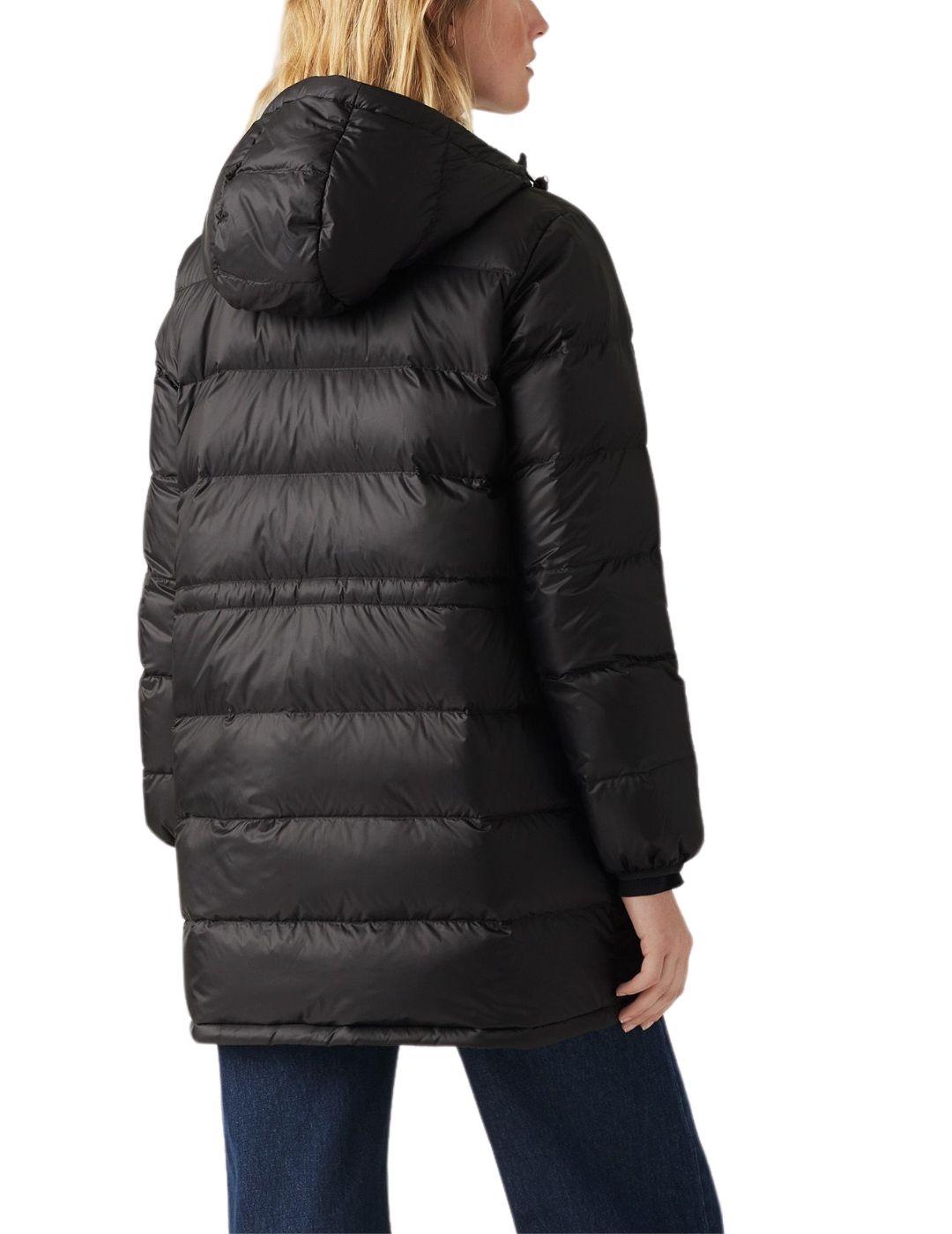 Parka Levi's® acolchada Polli Midi burdeus para mujer