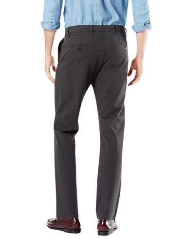 Pantalón Dockers Slim Fit Motion 360 Flex Alpha Chino