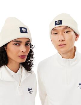 Gorro Lacoste de canalé de algodón con insignia unisex