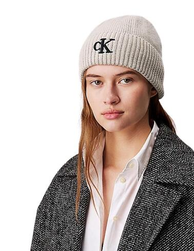 Gorro Calvin Klein de punto en beige para mujer